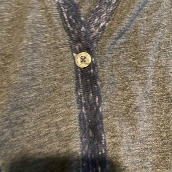 PITT Women’s cardigan new with Tags size large Gray and blue - Picture 5 of 12